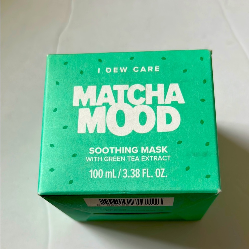 NIB Matcha Mood Soothing Mask - Green